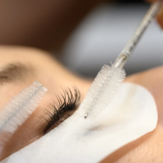 Image of a lash service at Lusso Hair Studio & Spa located in Winston-Salem, NC.